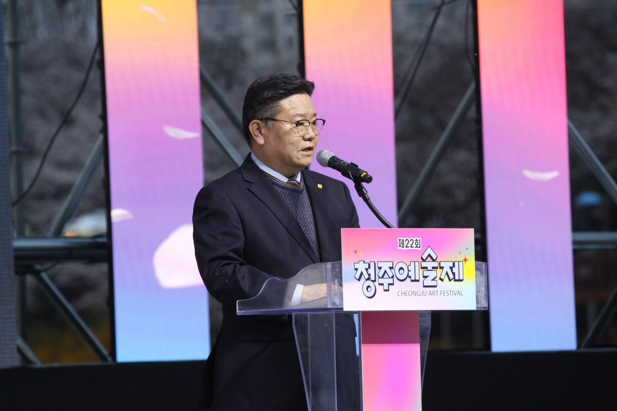 2.인사말 -(사)청주예총 문길곤 회장.JPG