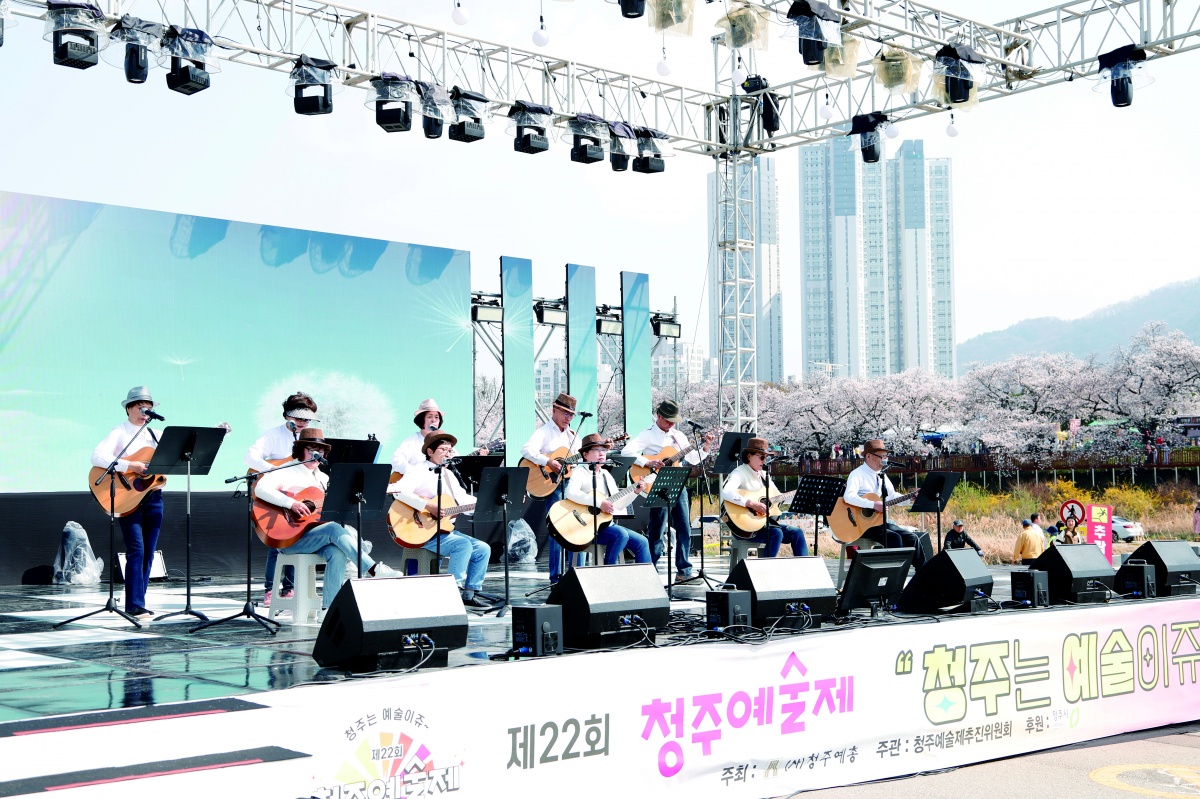 2. 봄빛청춘콘서트 (4).jpg